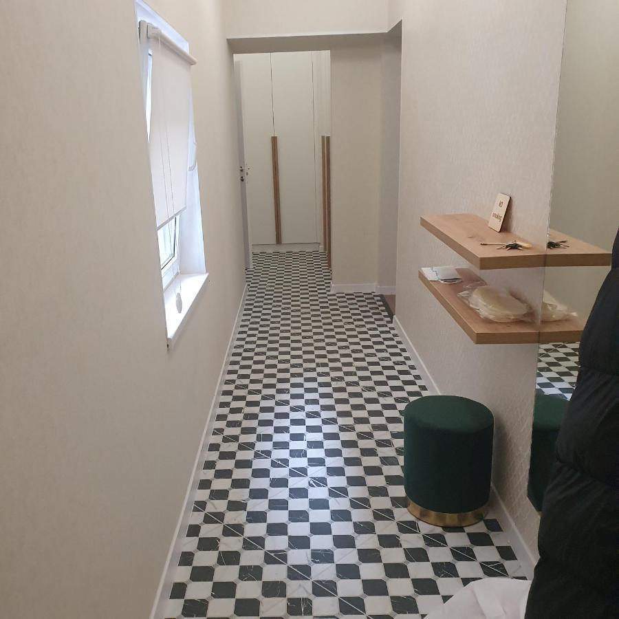 V.I.P Apartments Dominikanos Lviv Eksteriør bilde